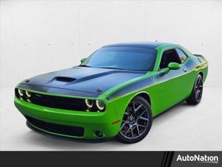 Used 2017 Dodge Challenger R/T w/ Quick Order Package 22P T/A image 1