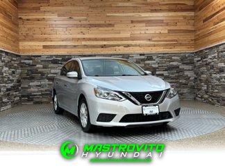 Used 2019 Nissan Sentra SV image 1