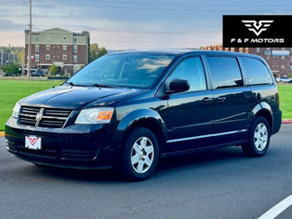 Used 2010 Dodge Grand Caravan SE image 1