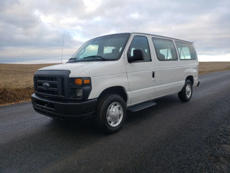 Used 2011 Ford E-150 and Econoline 150 Wagon w/ PWR Windows & Locks Group image 1