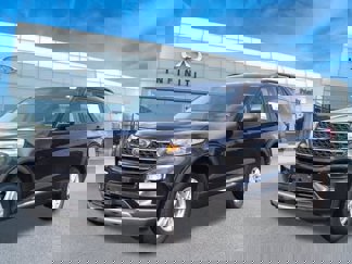 Used 2022 Ford Explorer XLT w/ Equipment Group 202A image 1