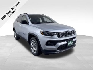 New 2025 Jeep Compass Latitude image 1
