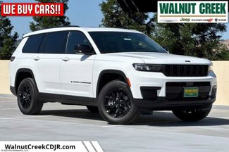 New 2025 Jeep Grand Cherokee L Altitude image 1