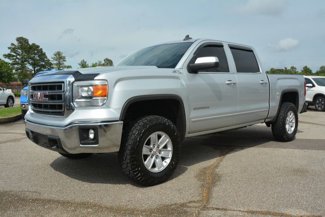 Used 2015 GMC Sierra 1500 SLE w/ SLE Value Package image 1