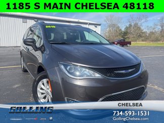 Certified 2019 Chrysler Pacifica Touring-L w/ Premium Audio Group image 1