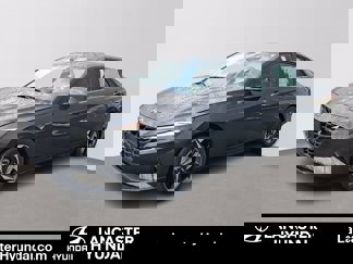 Certified 2022 Hyundai Elantra SEL w/ Convenience + Premium Package image 1