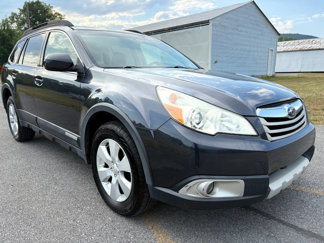 Used 2010 Subaru Outback 2.5i Limited image 1
