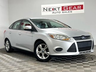 Used 2014 Ford Focus SE w/ SE Winter Package image 1