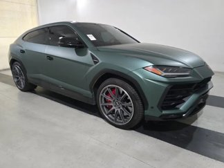 Used 2021 Lamborghini Urus image 1