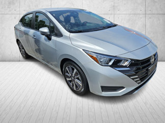 Used 2023 Nissan Versa SV image 1