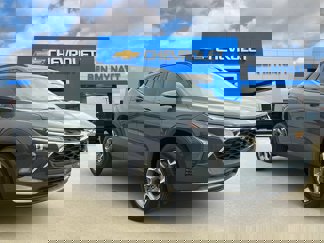 New 2025 Chevrolet Trax LT w/ Driver Confidence Package image 1