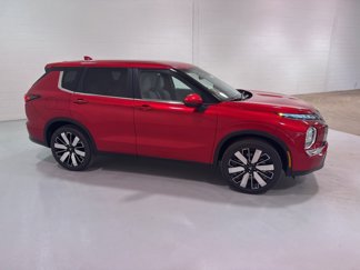 New 2025 Mitsubishi Outlander SE image 1