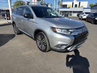 Used 2019 Mitsubishi Outlander ES image 1