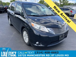 Used 2017 Toyota Sienna L image 1