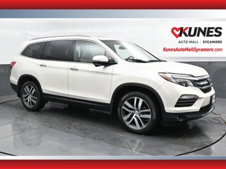 Used 2017 Honda Pilot Touring image 1