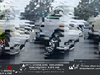 Used 2014 Nissan Rogue SL w/ SL Premium Package image 1