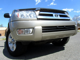 Used 2005 Toyota 4Runner SR5 image 1