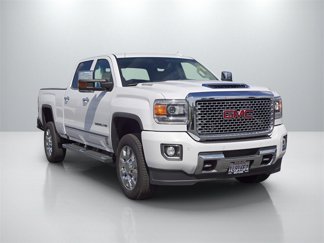 Used 2017 GMC Sierra 2500 Denali w/ Duramax Plus Package image 1