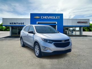 Used 2020 Chevrolet Equinox LS w/ LS Convenience Package image 1