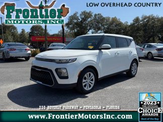 Used 2022 Kia Soul LX image 1