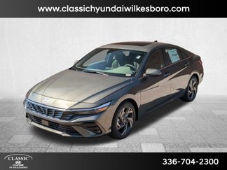 Used 2024 Hyundai Elantra SEL w/ Convenience Package image 1