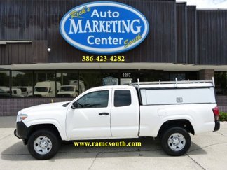 Used 2021 Toyota Tacoma SR video 1