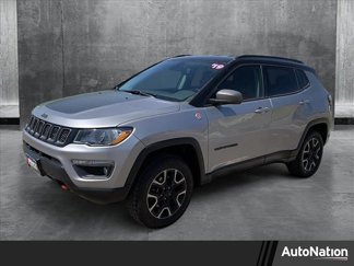 Used 2019 Jeep Compass Trailhawk image 1