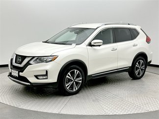 Used 2017 Nissan Rogue SL image 1