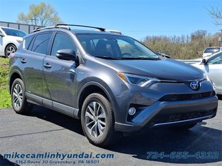 Used 2018 Toyota RAV4 XLE image 1