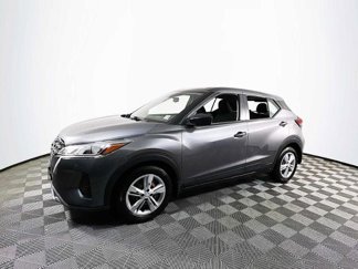 Certified 2021 Nissan Kicks S image 1