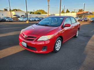 Used 2011 Toyota Corolla LE image 1