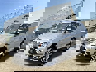 Used 2017 BMW X3 sDrive28i image 1