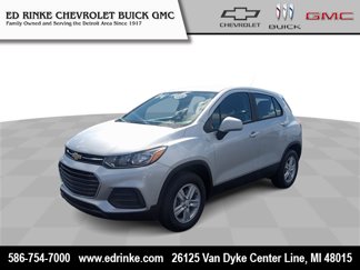Used 2018 Chevrolet Trax LS image 1