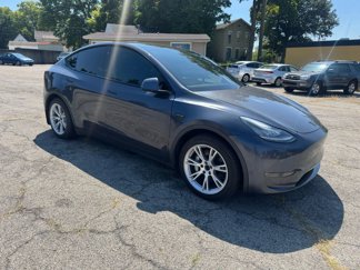 Used 2021 Tesla Model Y Long Range image 1