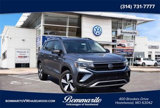 Certified 2024 Volkswagen Taos S image 1
