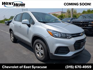 Used 2018 Chevrolet Trax LS image 1