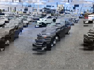 Used 2016 Chevrolet Malibu LT image 1