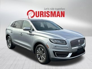 Used 2020 Lincoln Nautilus Reserve image 1