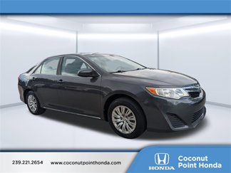 Used 2012 Toyota Camry LE image 1