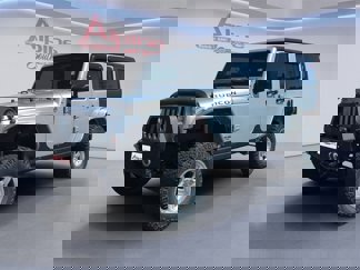 Used 2012 Jeep Wrangler Unlimited Rubicon w/ Connectivity Group image 1