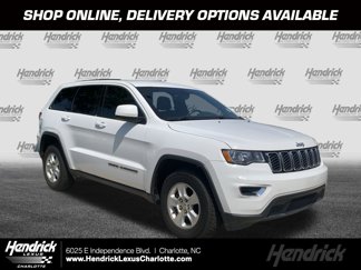 Used 2017 Jeep Grand Cherokee Laredo image 1