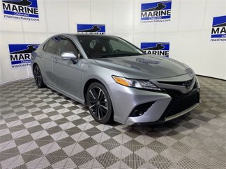 Used 2020 Toyota Camry XSE image 1