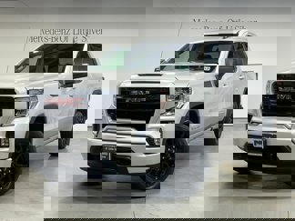 Used 2021 GMC Sierra 1500 Elevation image 1