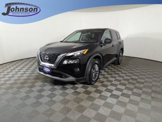 Used 2023 Nissan Rogue S image 1