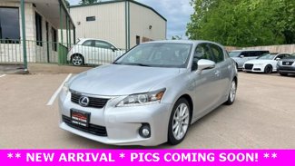 Used 2013 Lexus CT 200h w/ Premium Pkg w/Navigation image 1