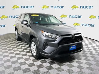 Certified 2022 Toyota RAV4 LE image 1