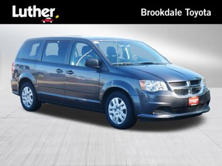 Used 2017 Dodge Grand Caravan SE image 1