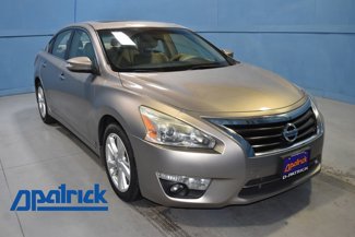 Used 2013 Nissan Altima 2.5 SL w/ Technology Pkg image 1