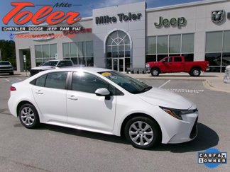 Used 2022 Toyota Corolla LE image 1