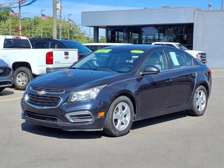 Used 2015 Chevrolet Cruze LT w/ Sun And Sound Package video 1